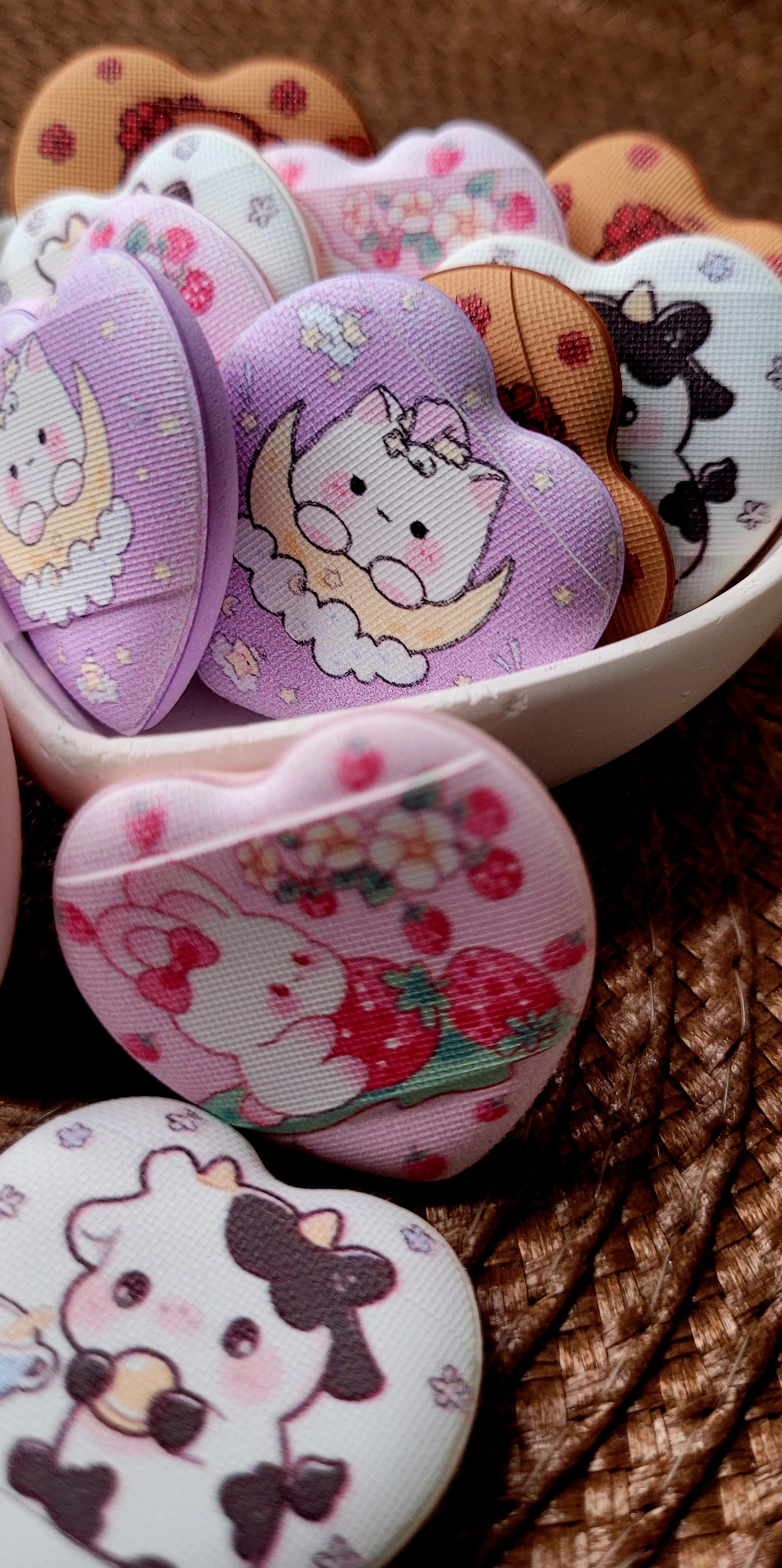Mini esponjitas de maquillaje con personajes