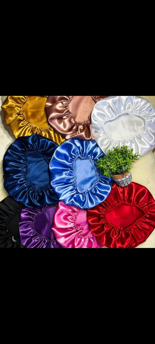 Gorras de satén