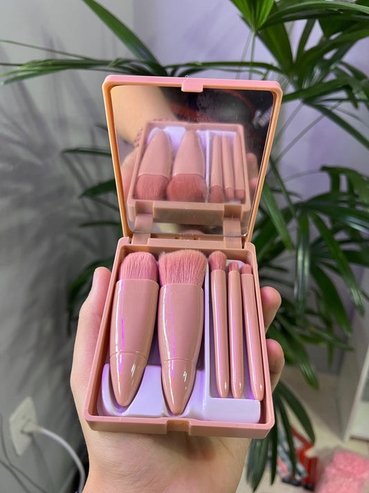 Kit de brochas  con espejo (colores surtidos)