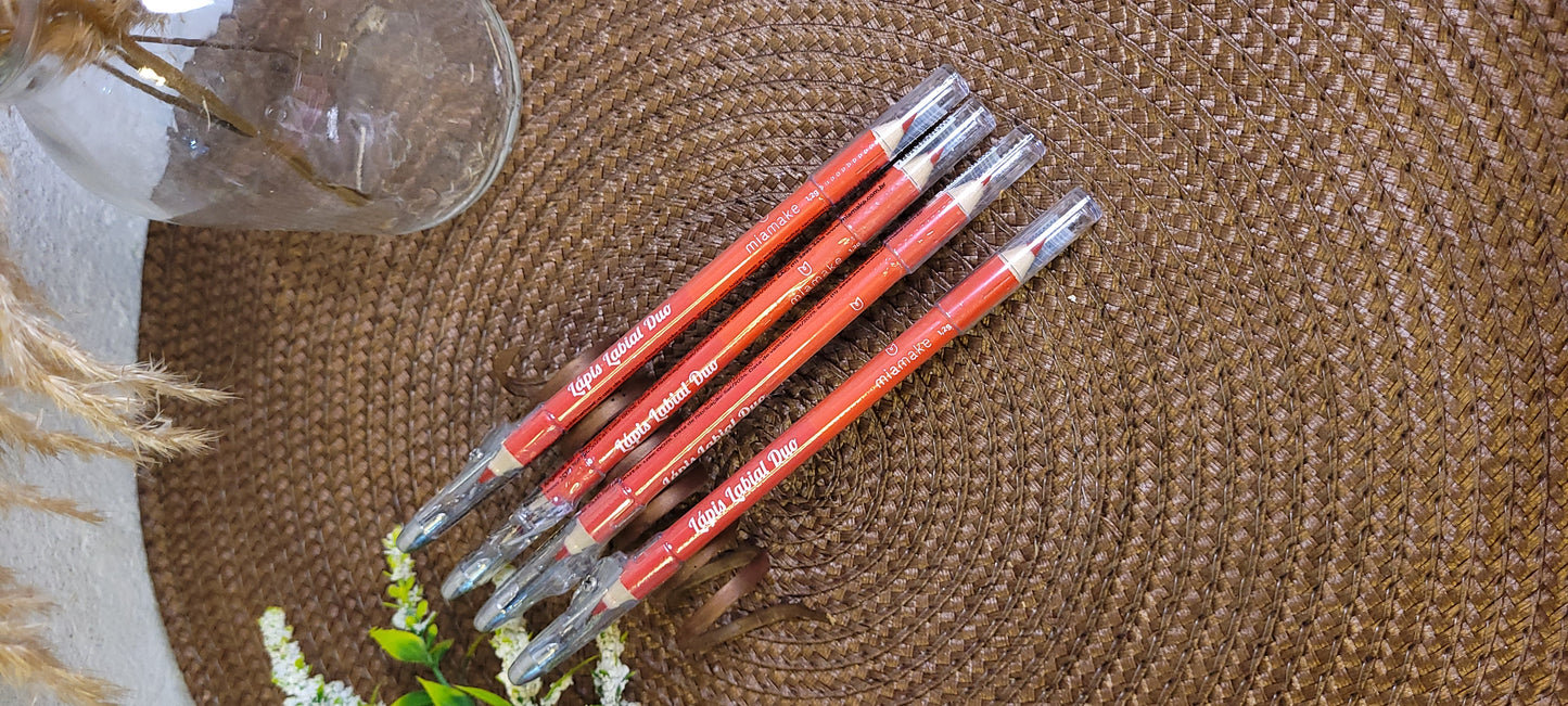 Lápiz labial dúo 002