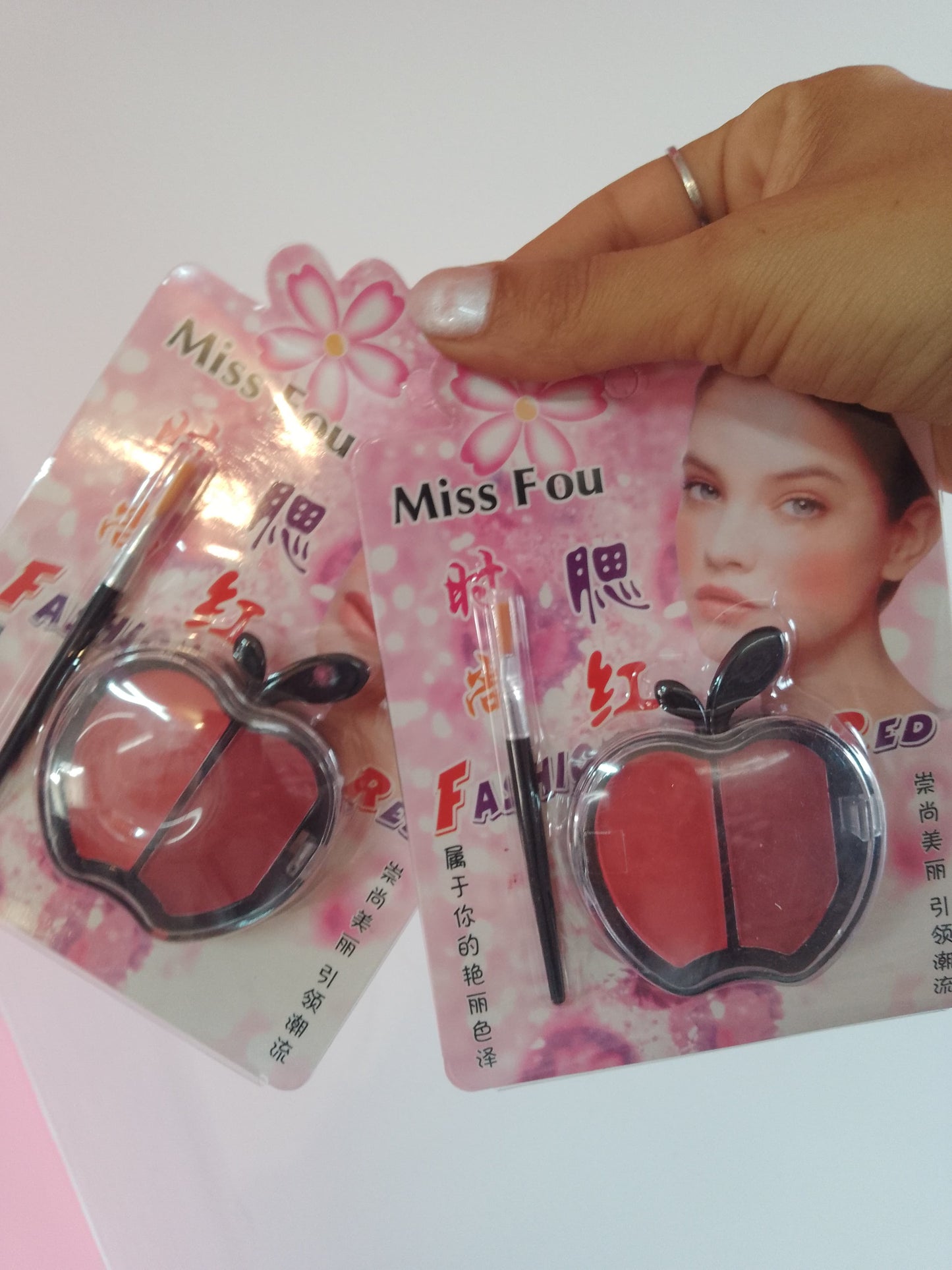 Blush doble con pincel