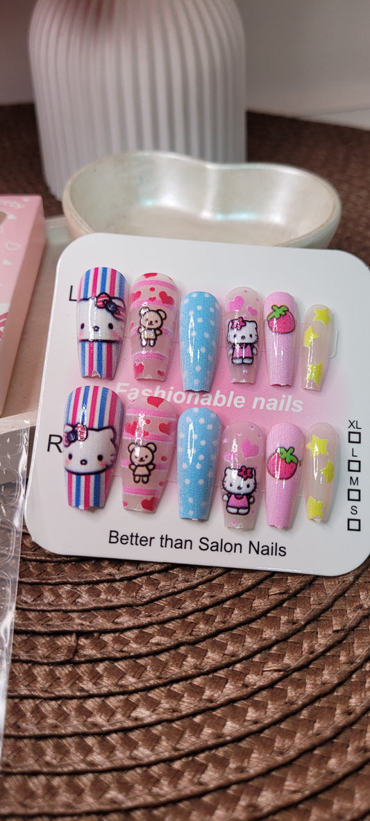 Uñas Largas de kitty