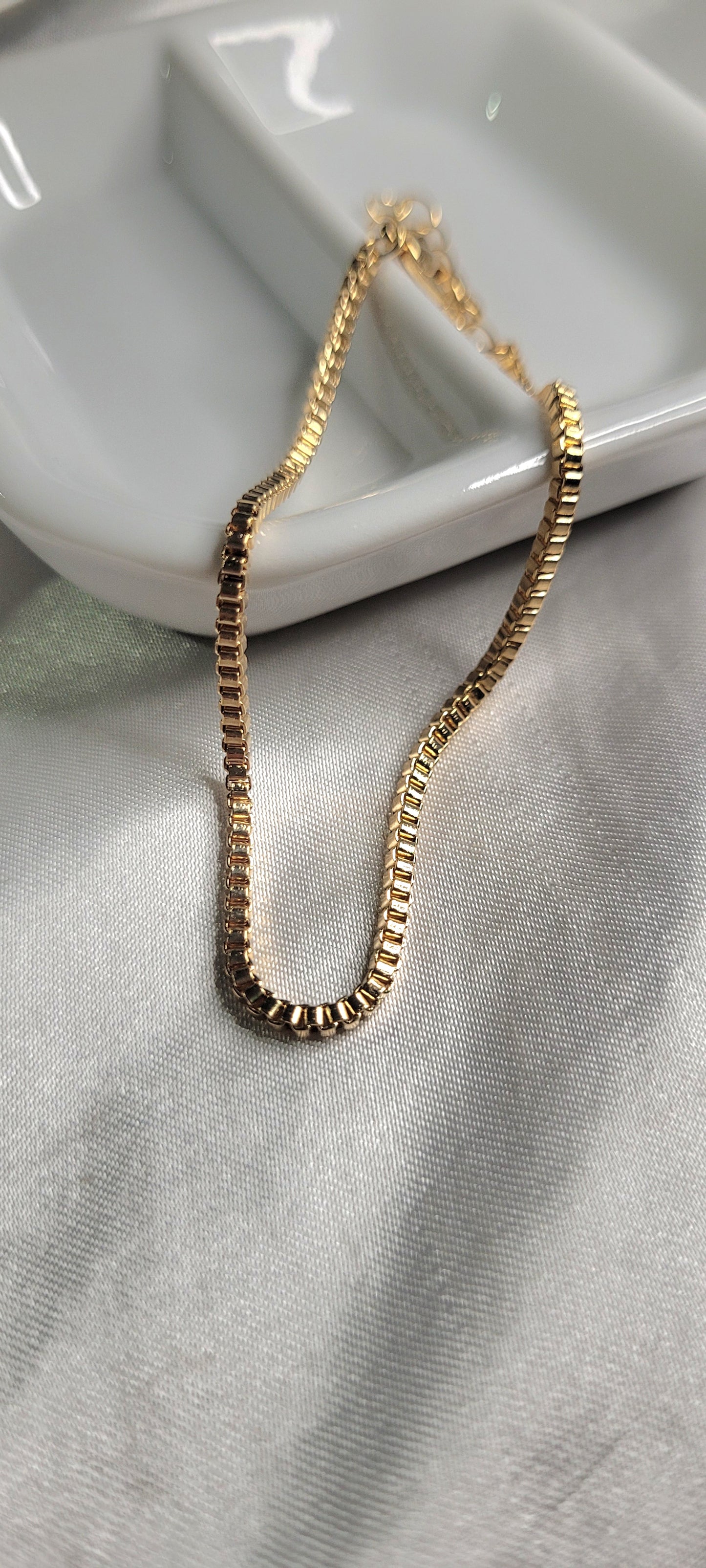 Pulseras doradas