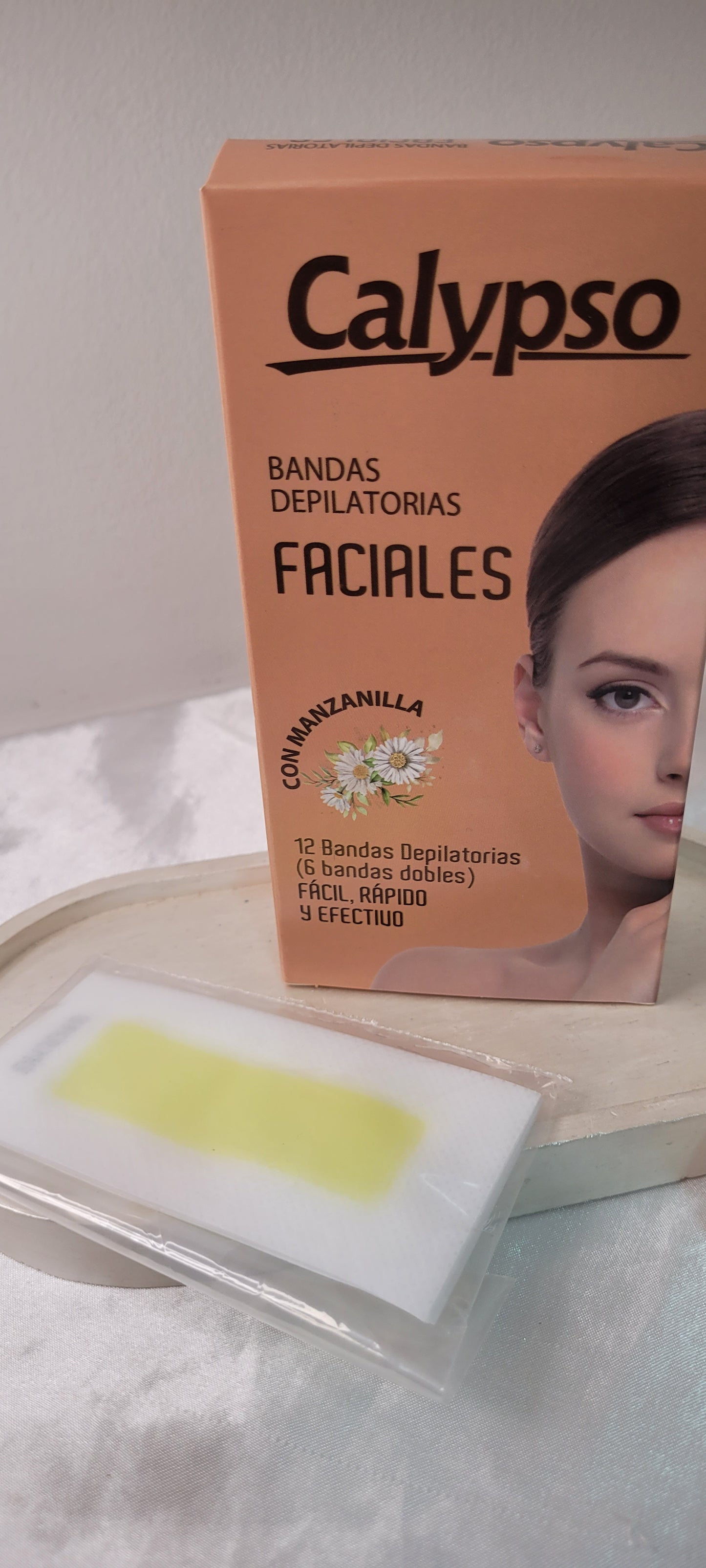 Bandas depilatorias faciales con manzanilla