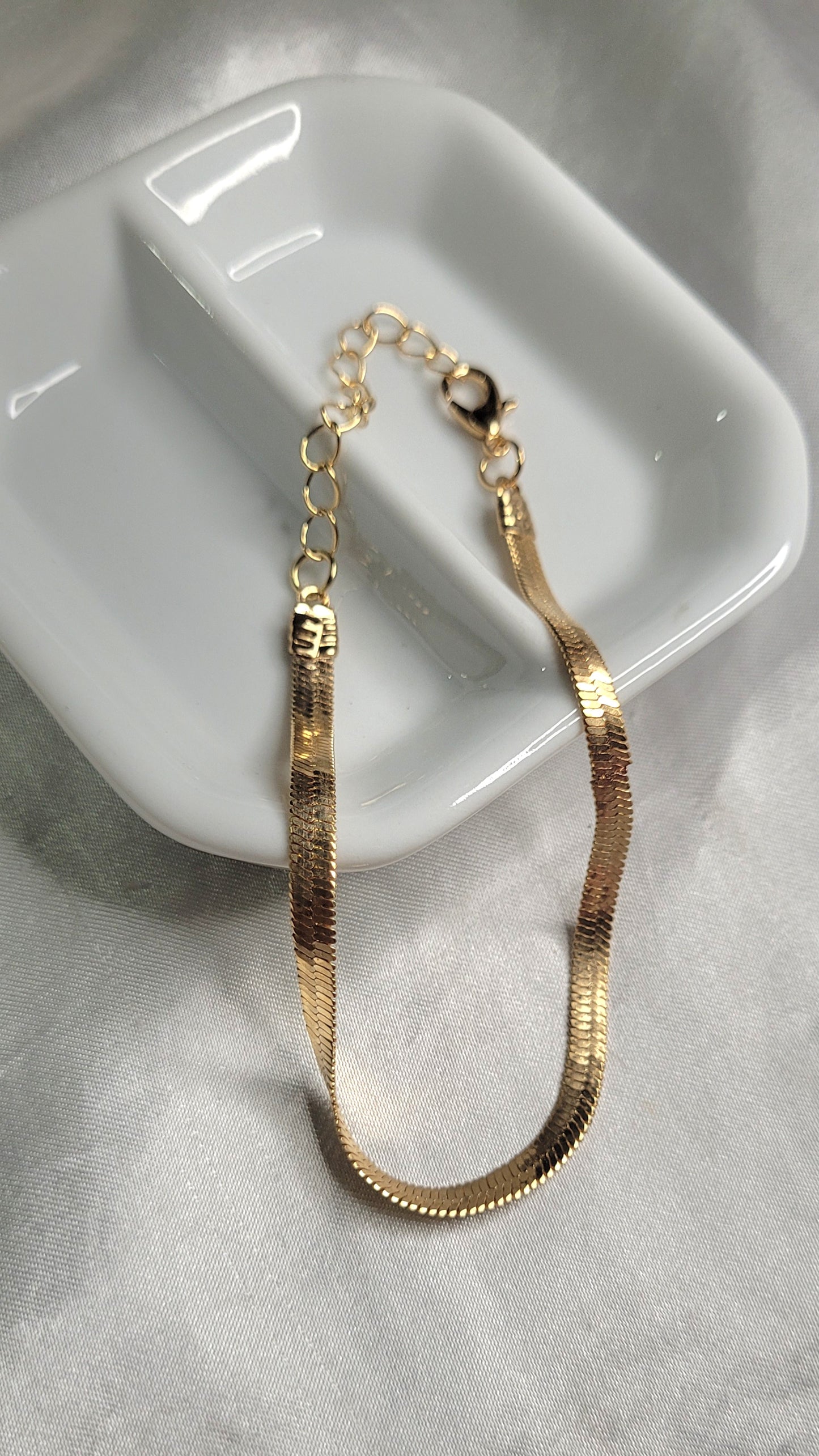 Pulseras doradas
