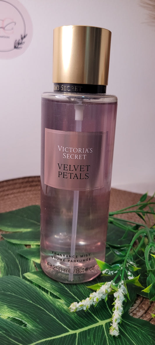 Body spash Victoria's secret, VELVET PETALS