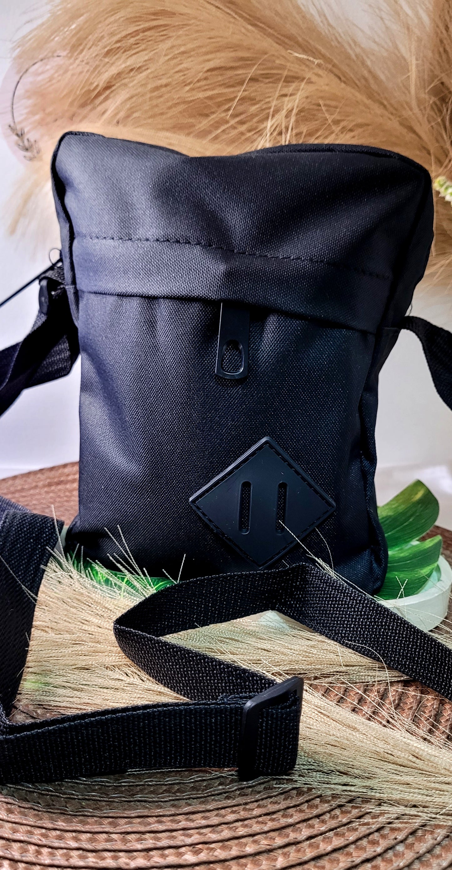 Bandolera unisex . NEGRA