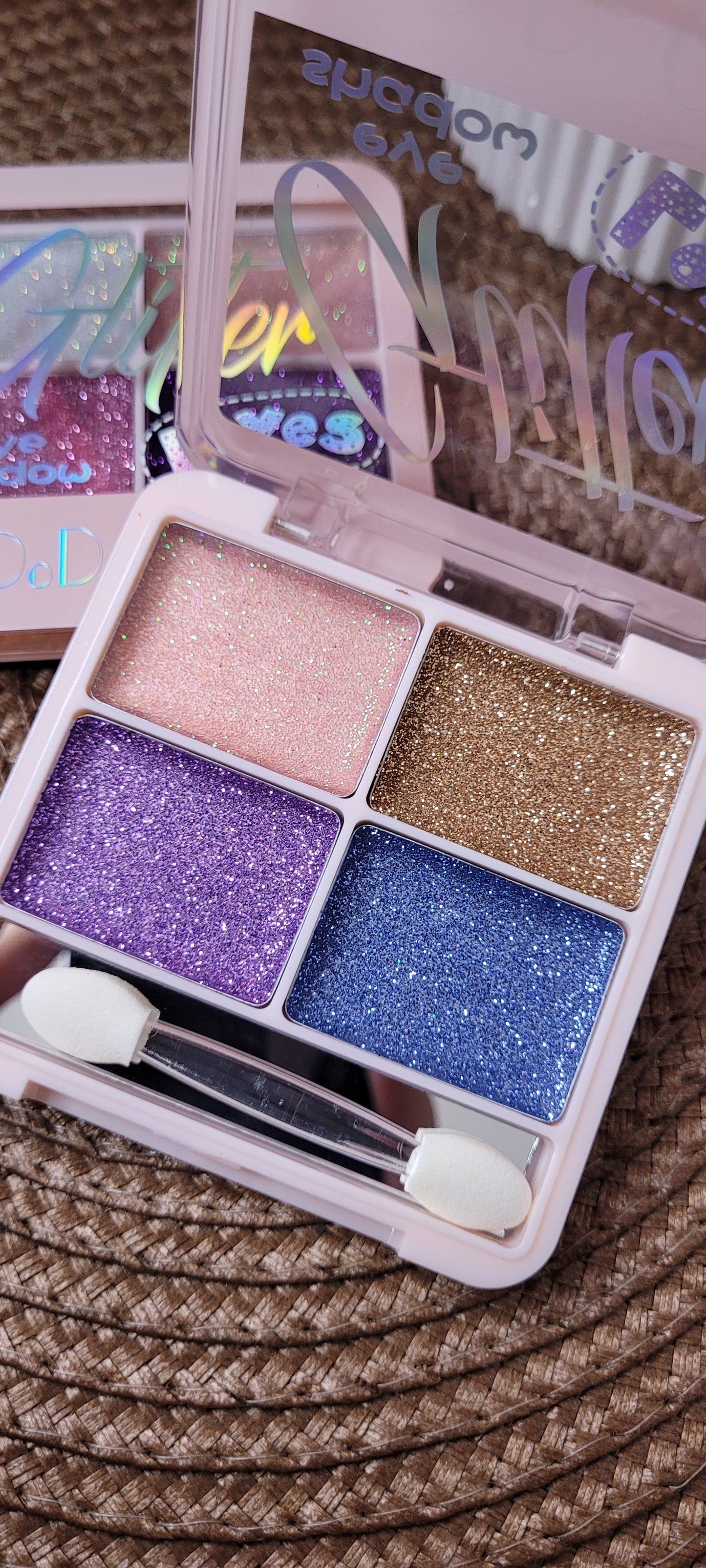Paleta de sombras brillitos #2