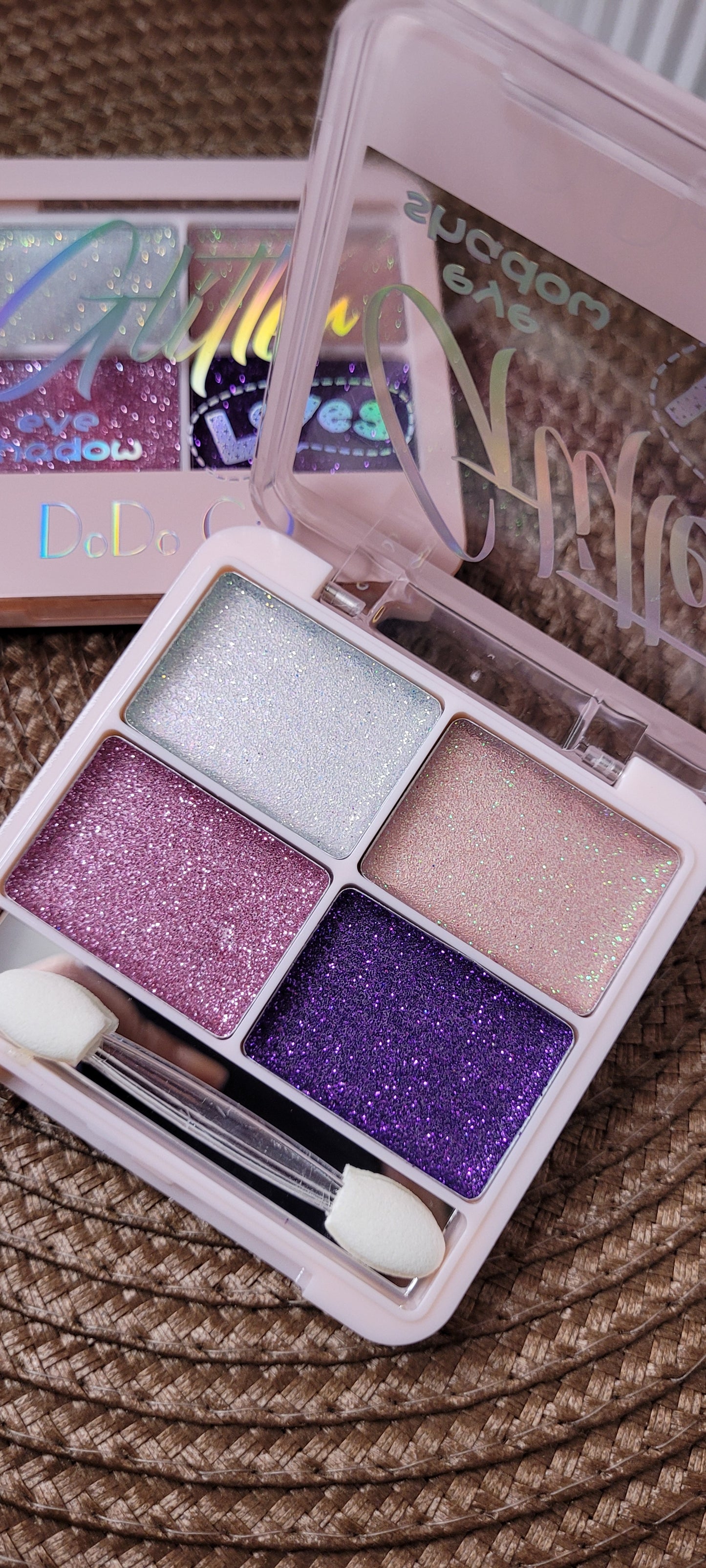Paleta de sombras brillitos #1