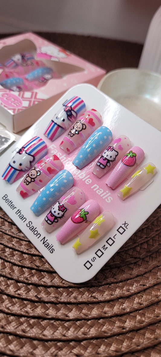 Uñas Largas de kitty