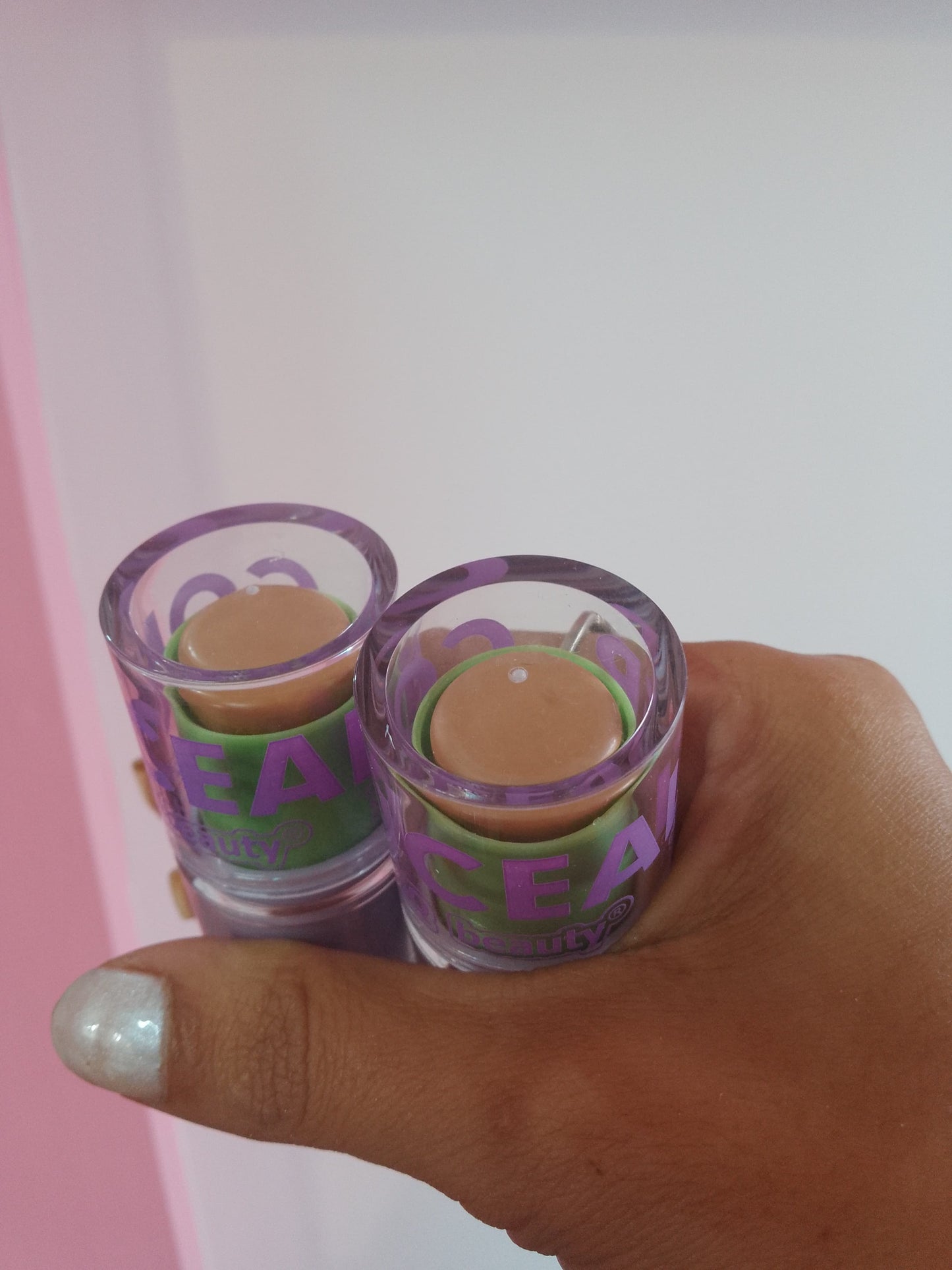 Corrector en barra tono 3