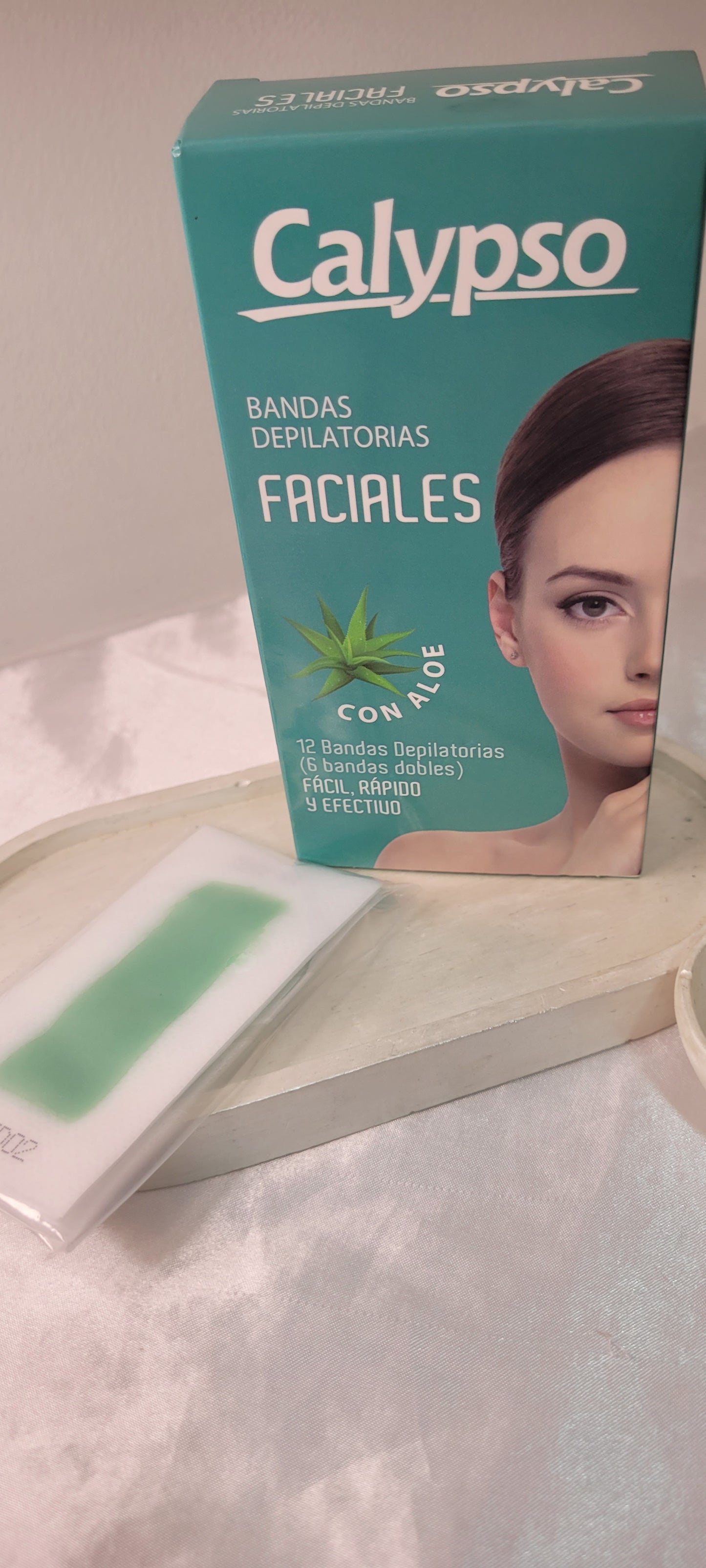 Bandas depilatorias faciales con Áloe vera